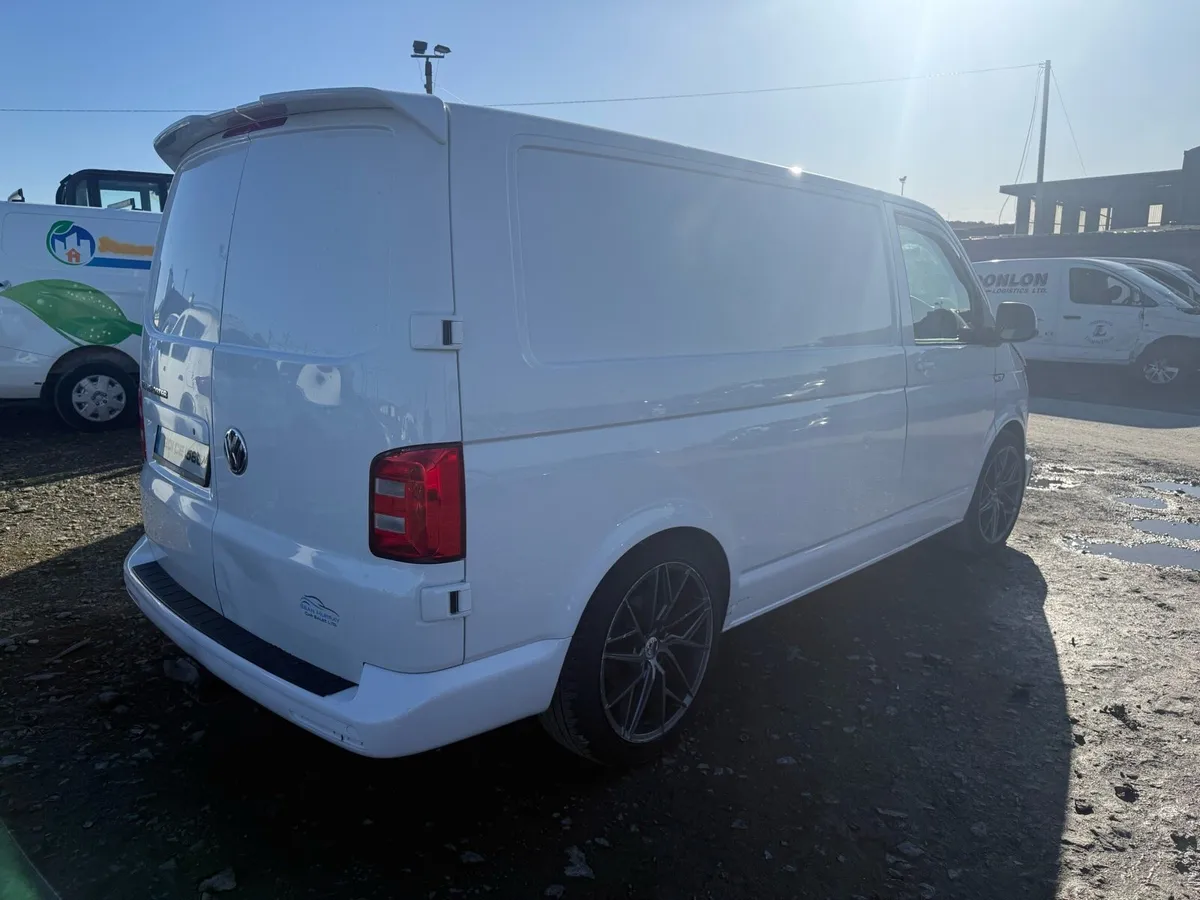 VW Transporter - Image 4