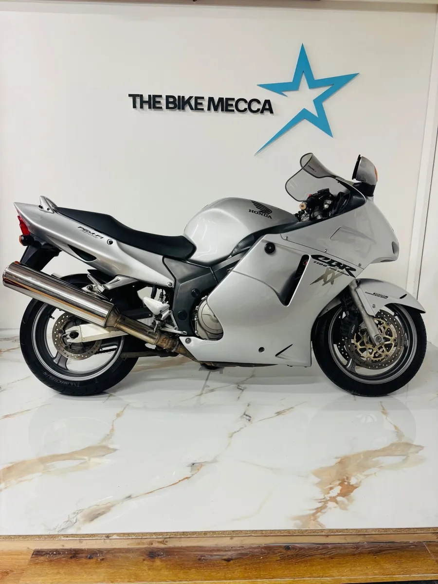 Honda cbr blackbird 1100 xx - Image 1