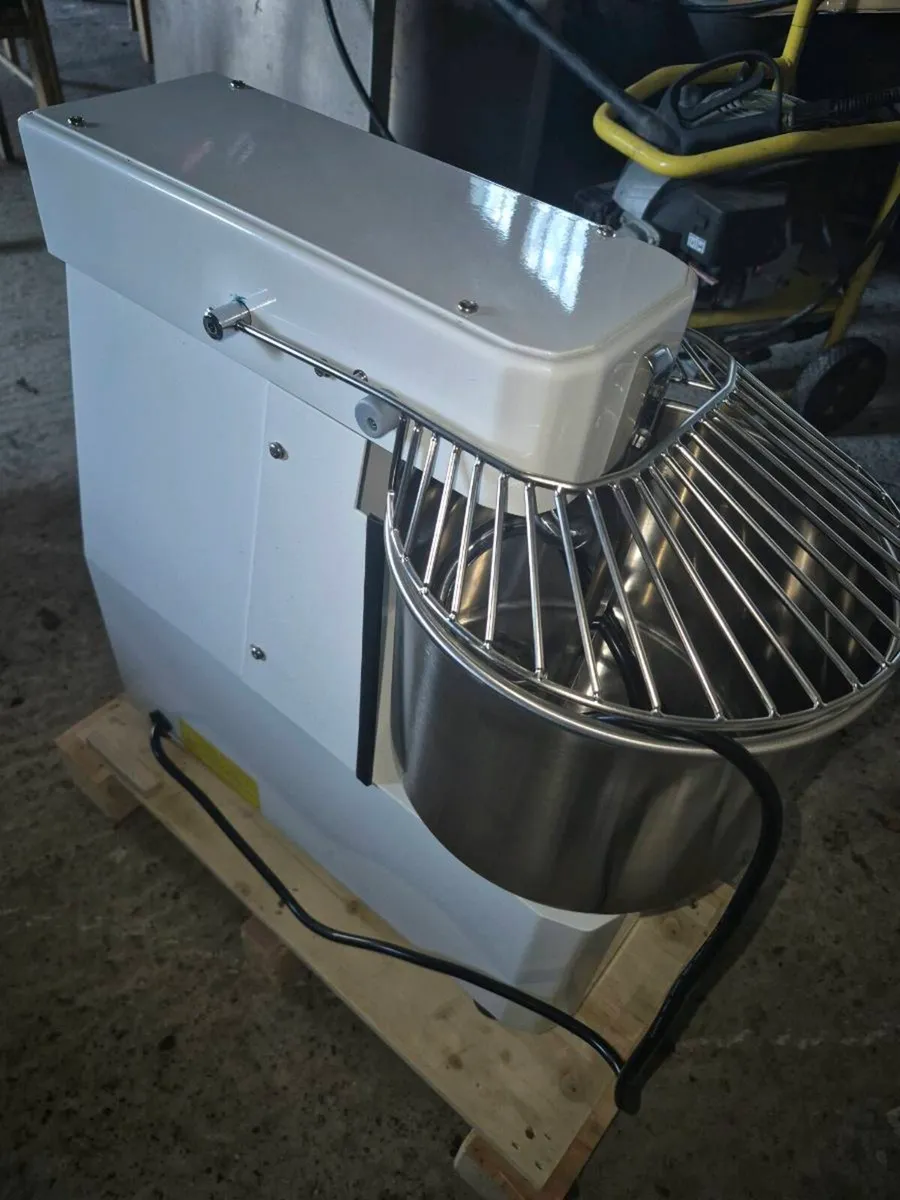 10l spiral dough mixer - Image 1