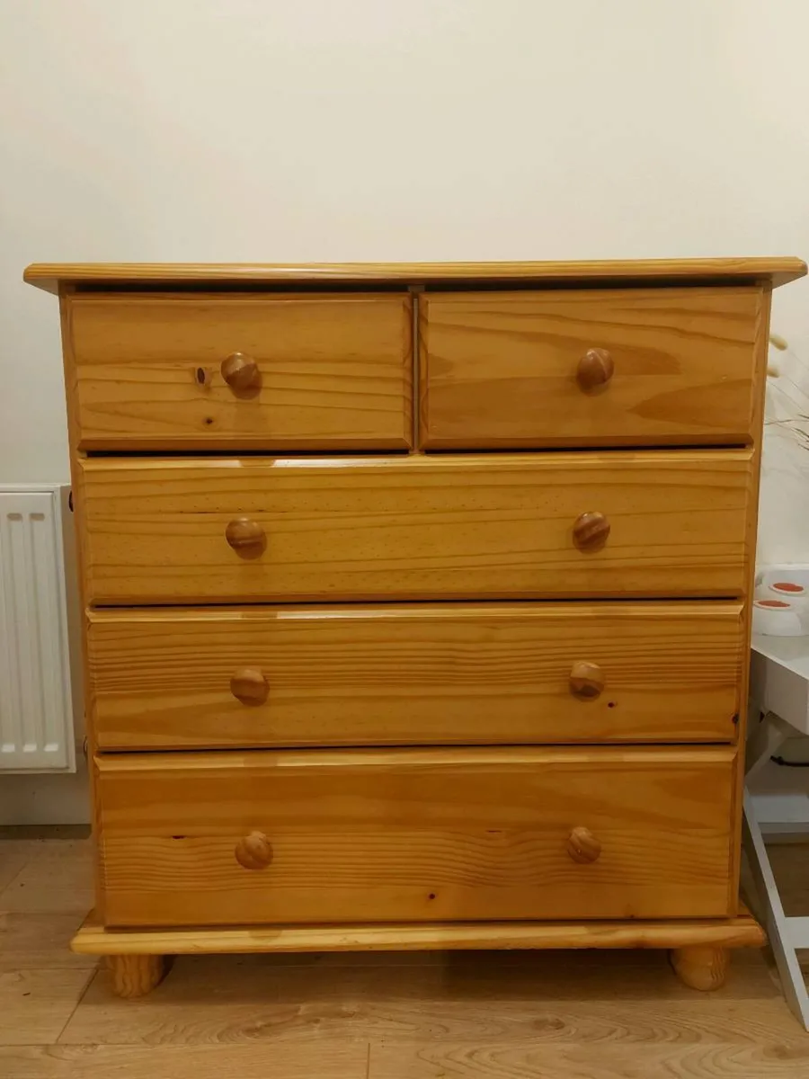 Chest of drawers - Image 1