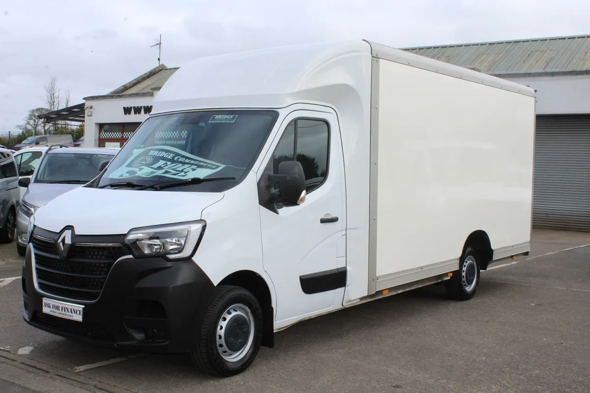 2024 Renault Master LL35 Low Loader Luton - Image 1