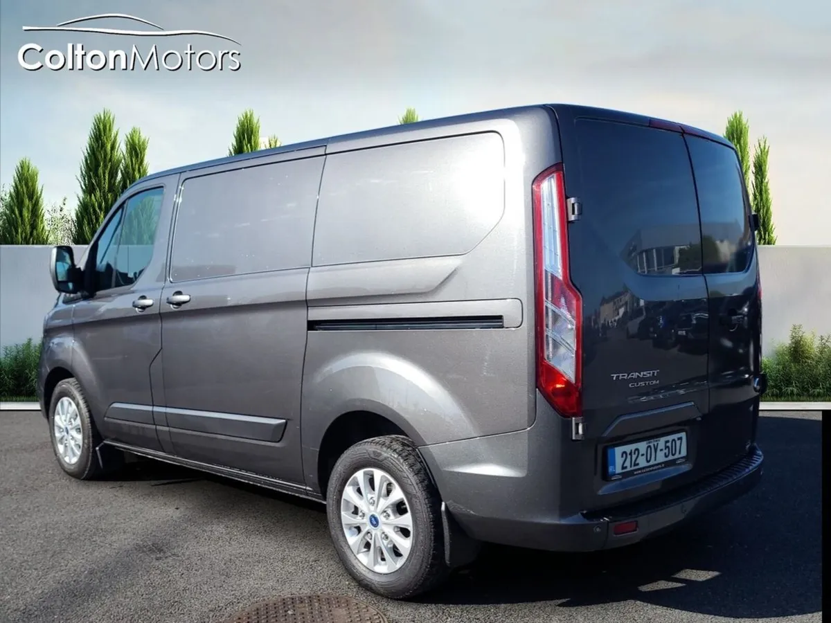 Ford Transit Custom LIMITED SWB 136ps - Image 3