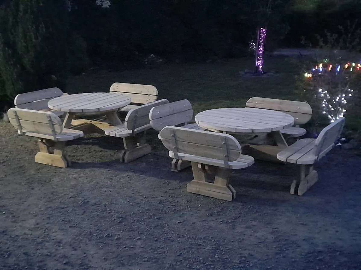 PICNIC BENCHES FOR SALE - Image 3