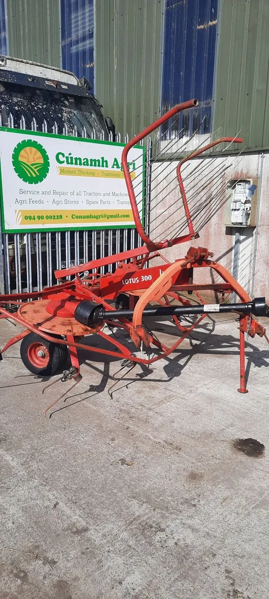 Lely lotus 300 tedder/rake - Image 1