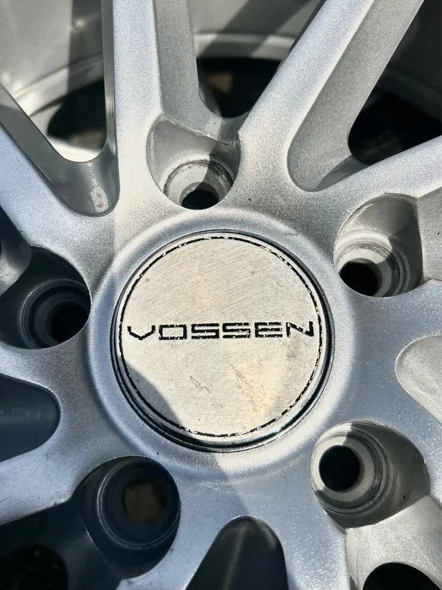 18” Vossen Style Alloy Wheels + Tyres - Clean Set - Image 3