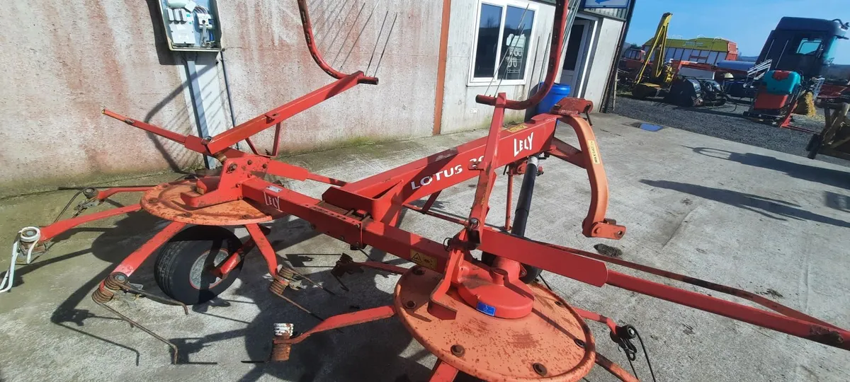 Lely lotus 300 tedder/rake - Image 4