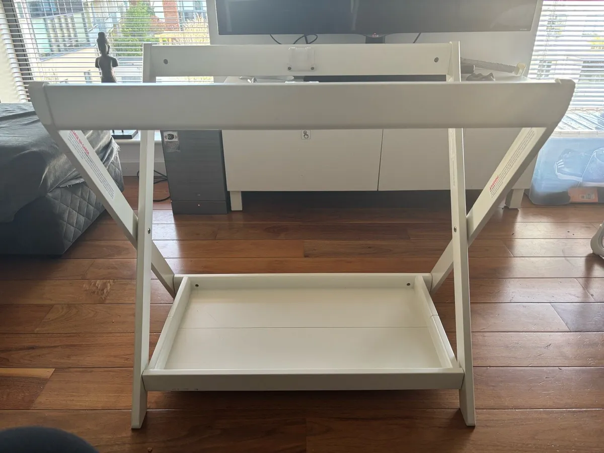 Uppababy Bassinet Stand - White - Image 2