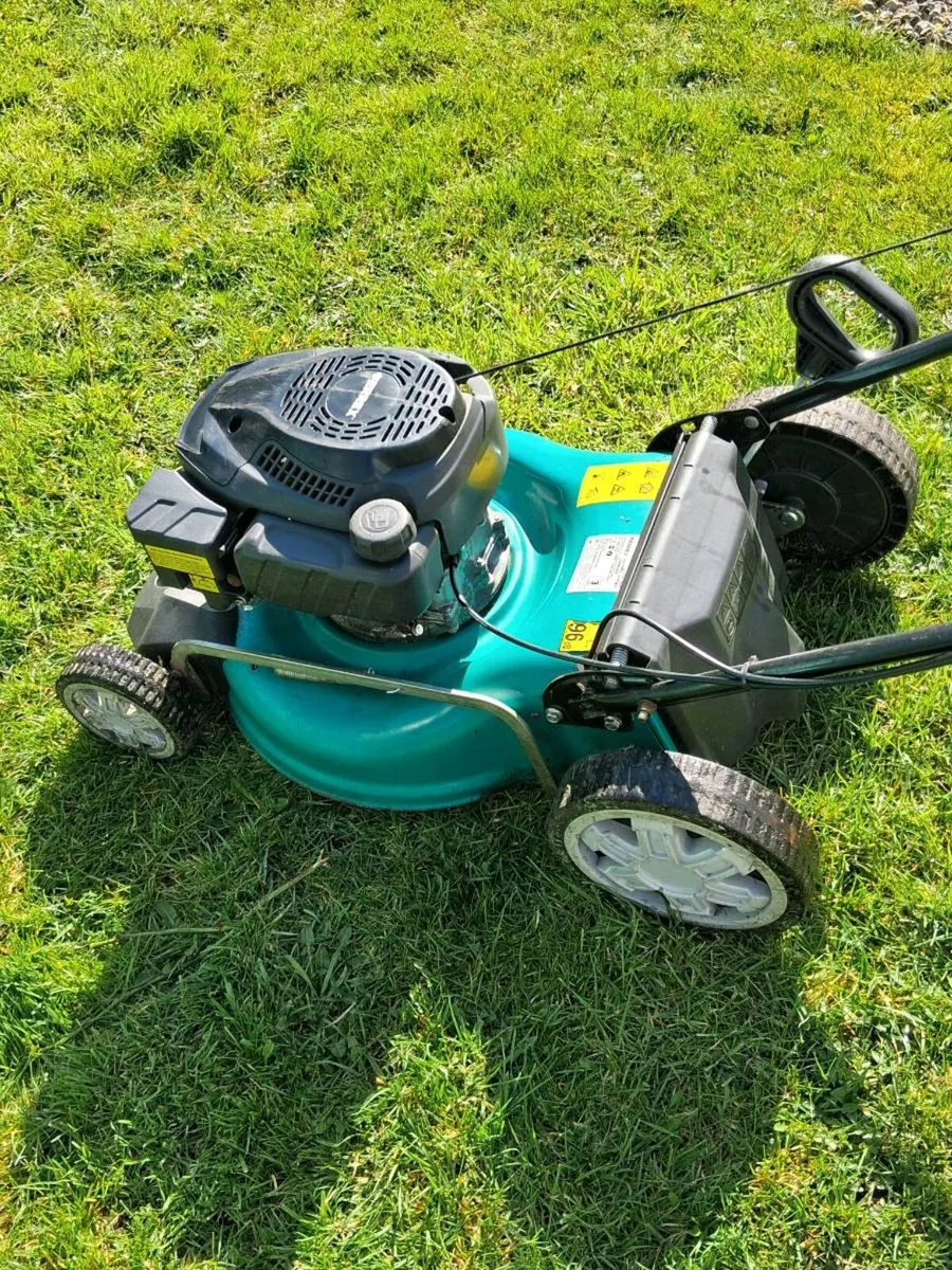 Lawnmower for sale - Image 1