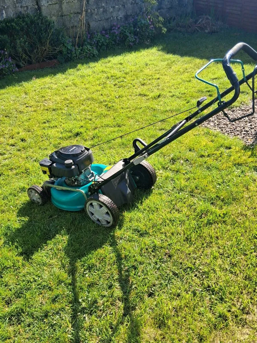 Lawnmower for sale - Image 2