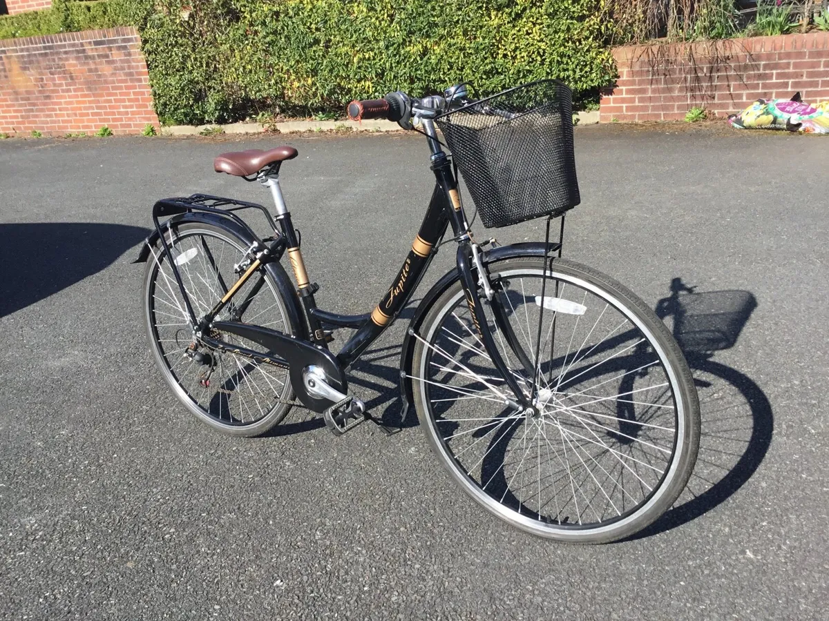 Ladies City  push bike - Image 1