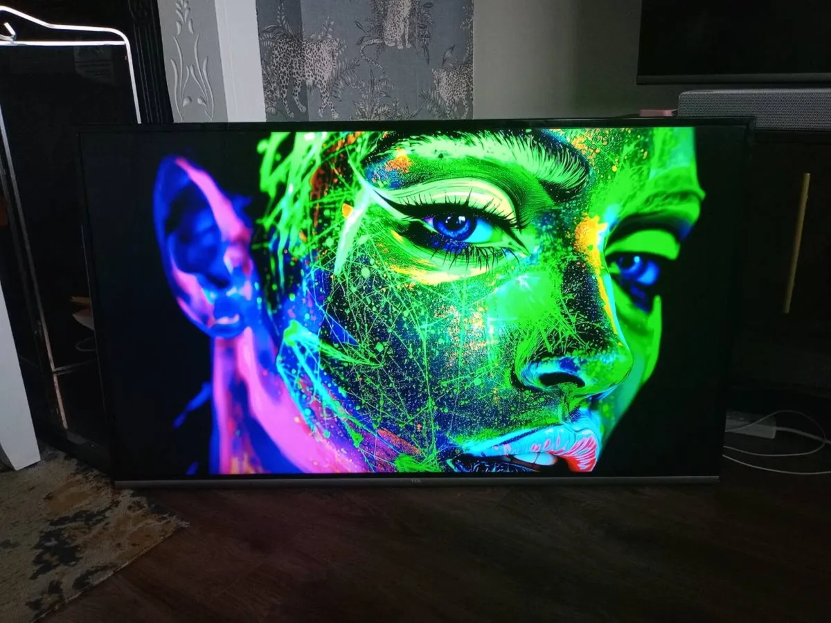 TCL 43" 4K UHD ANDROID SMART TV 43EP658 - Image 1