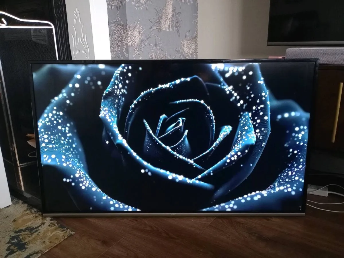 TCL 43" 4K UHD ANDROID SMART TV 43EP658 - Image 3