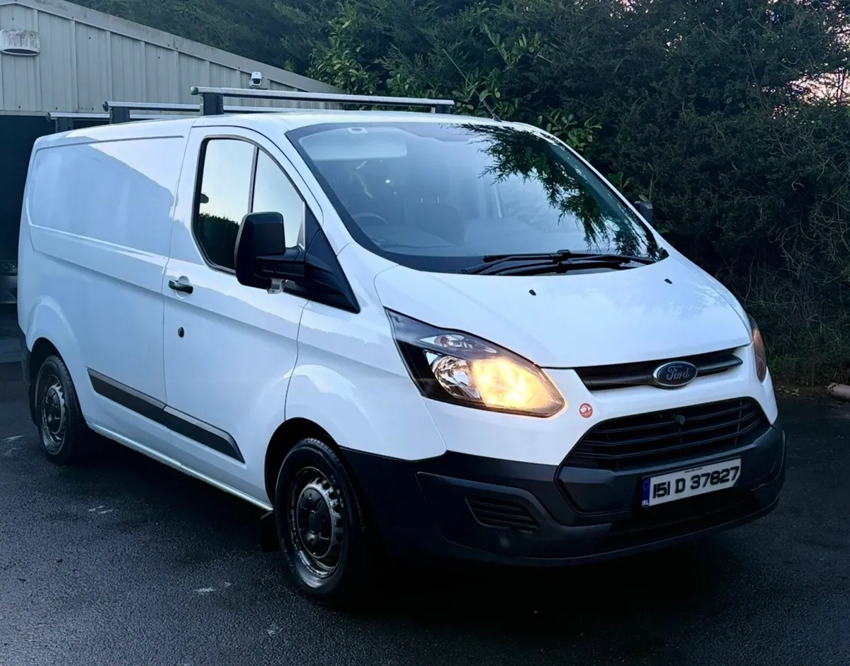 Ford Transit Custom - Image 1