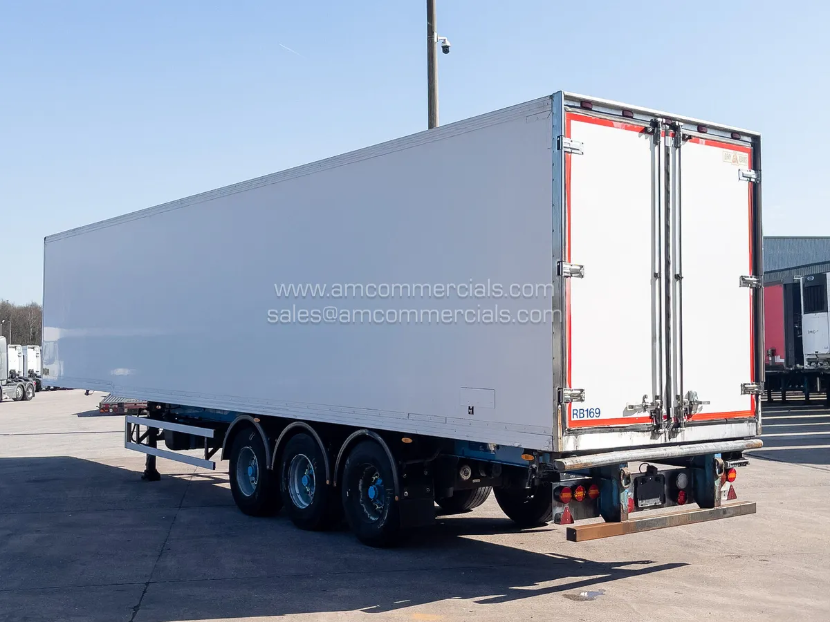 2013 GRAY & ADAMS MULTI-TEMP FRIDGE TRAILER - Image 4