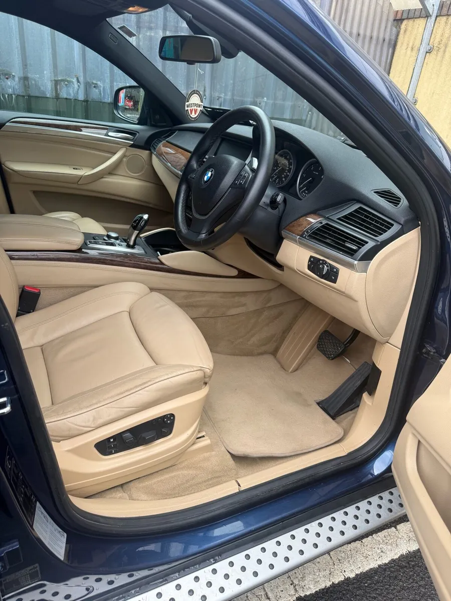BMW x6 - Image 4
