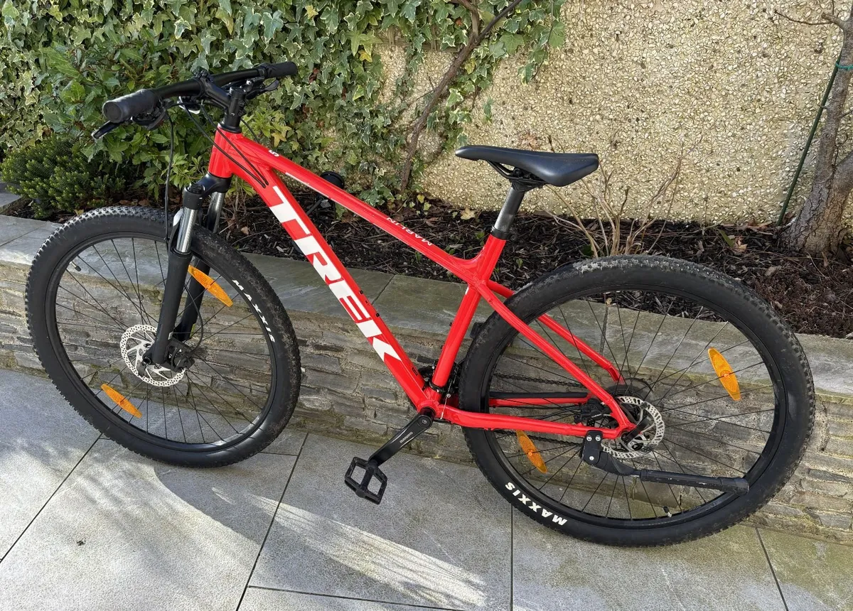 Trek Marlin 5 - Image 1