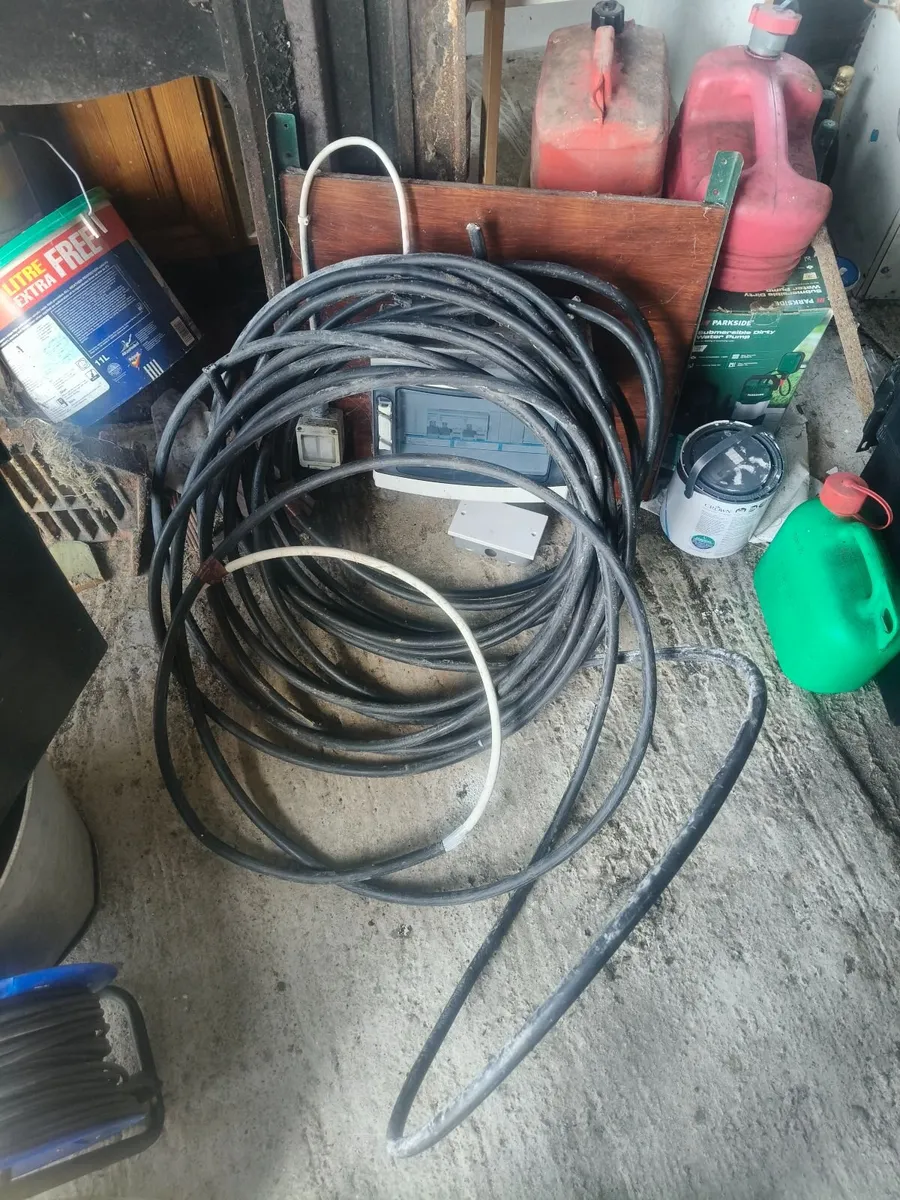 30m cable and distribution board - Image 1