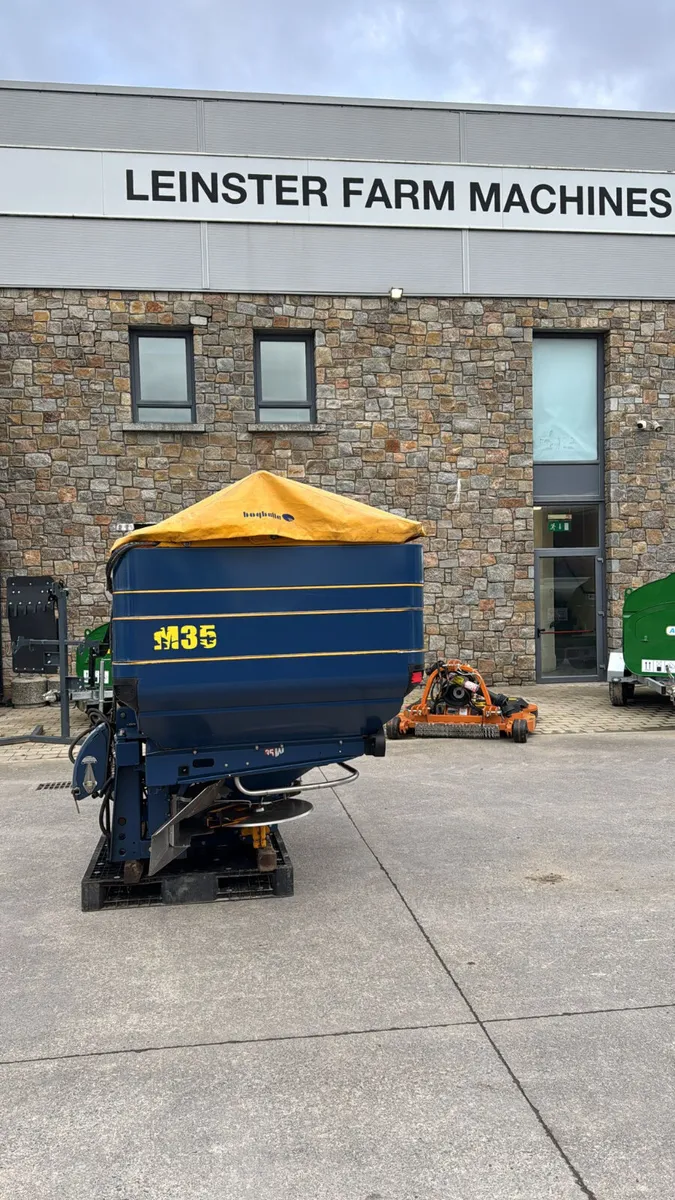 M35W Bogballe spreader - Image 1