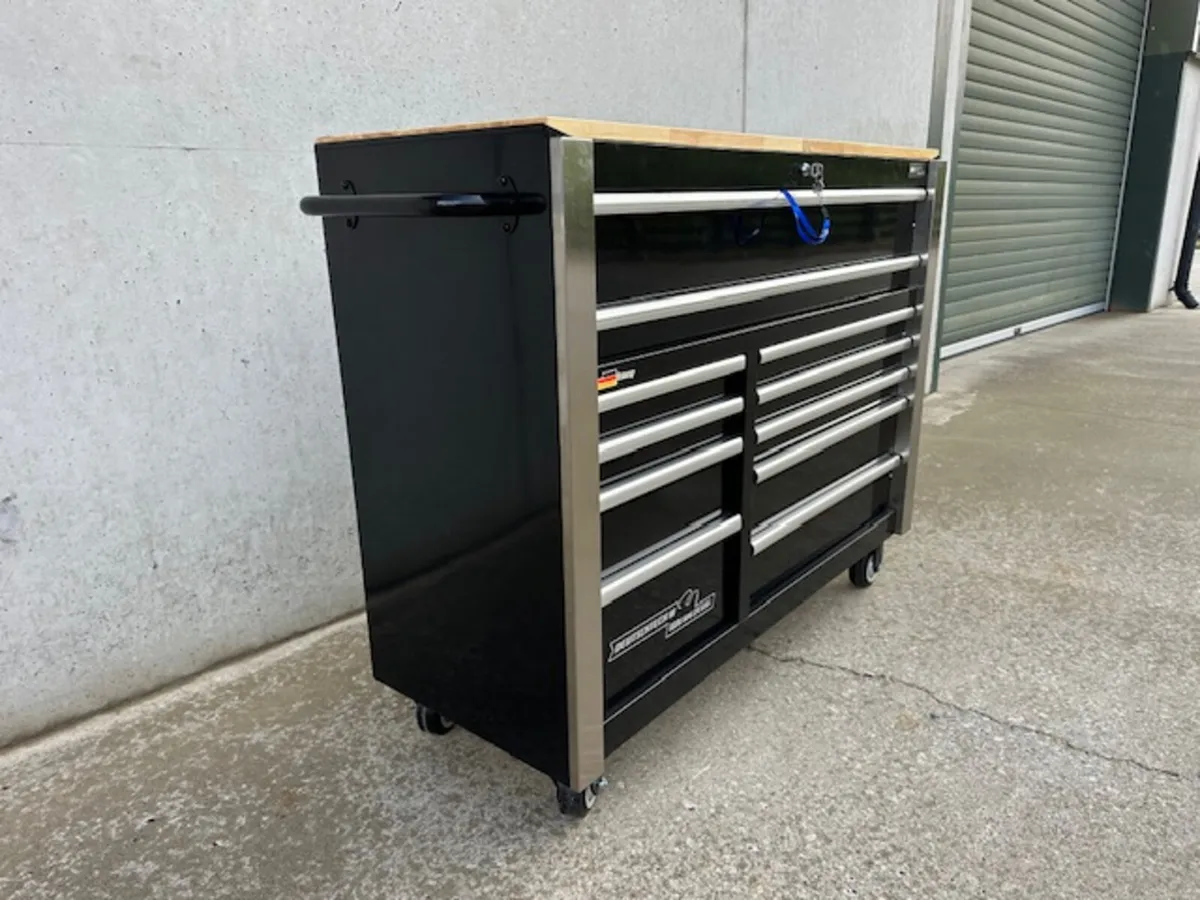 New Workbench c/w Tools  **Online Auction** - Image 4