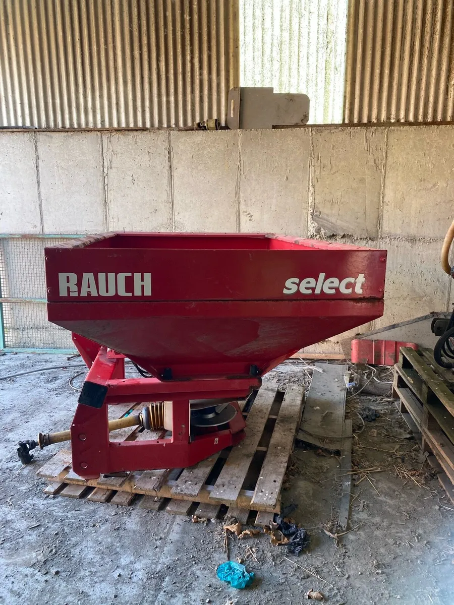 Rauch Spreader - Image 1