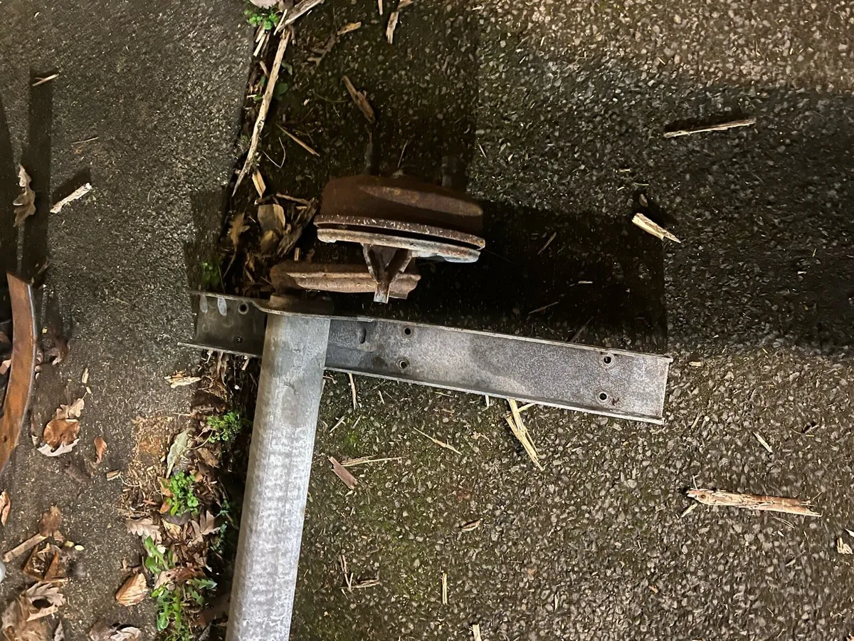 Boat trailer axles - Image 3