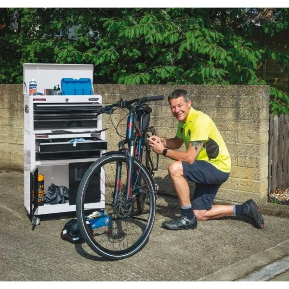 Draper 24" Combined Roller Cabinet And Tool Chest - Image 2