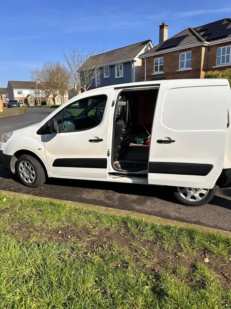 Peugeot Partner 2012 - Image 2