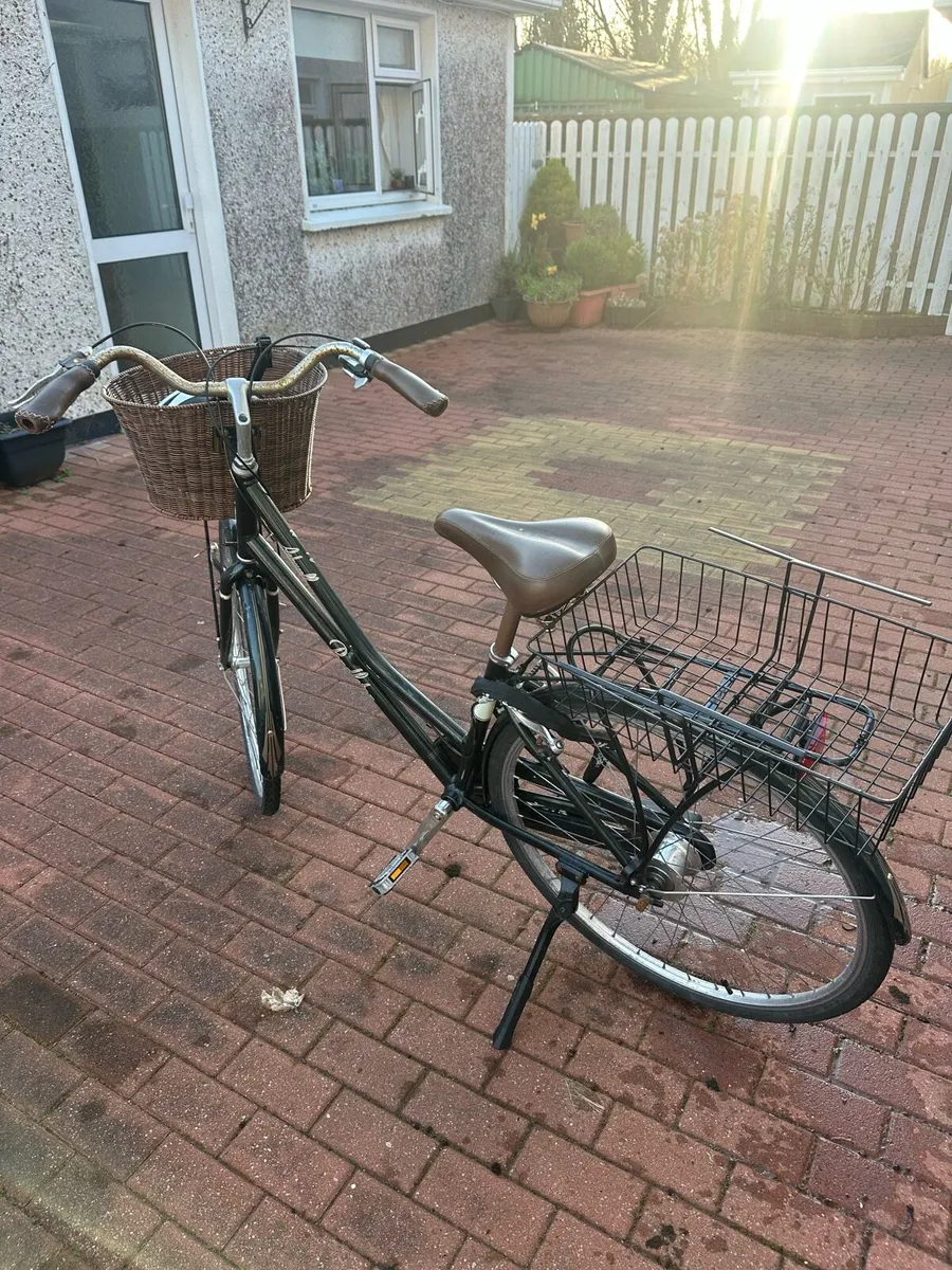 Pendleton Ladies Bike - Image 3