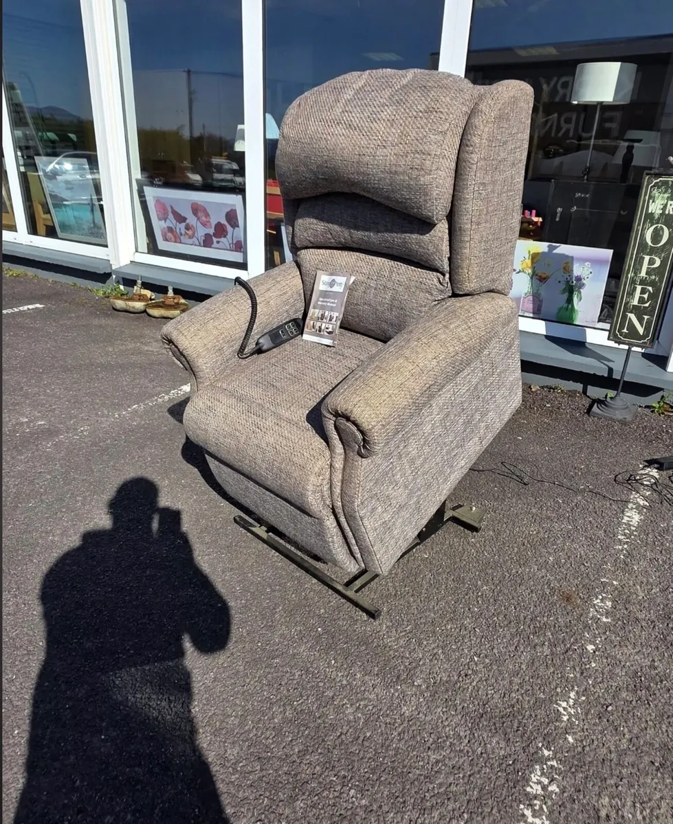 Mobility Chair - Image 2