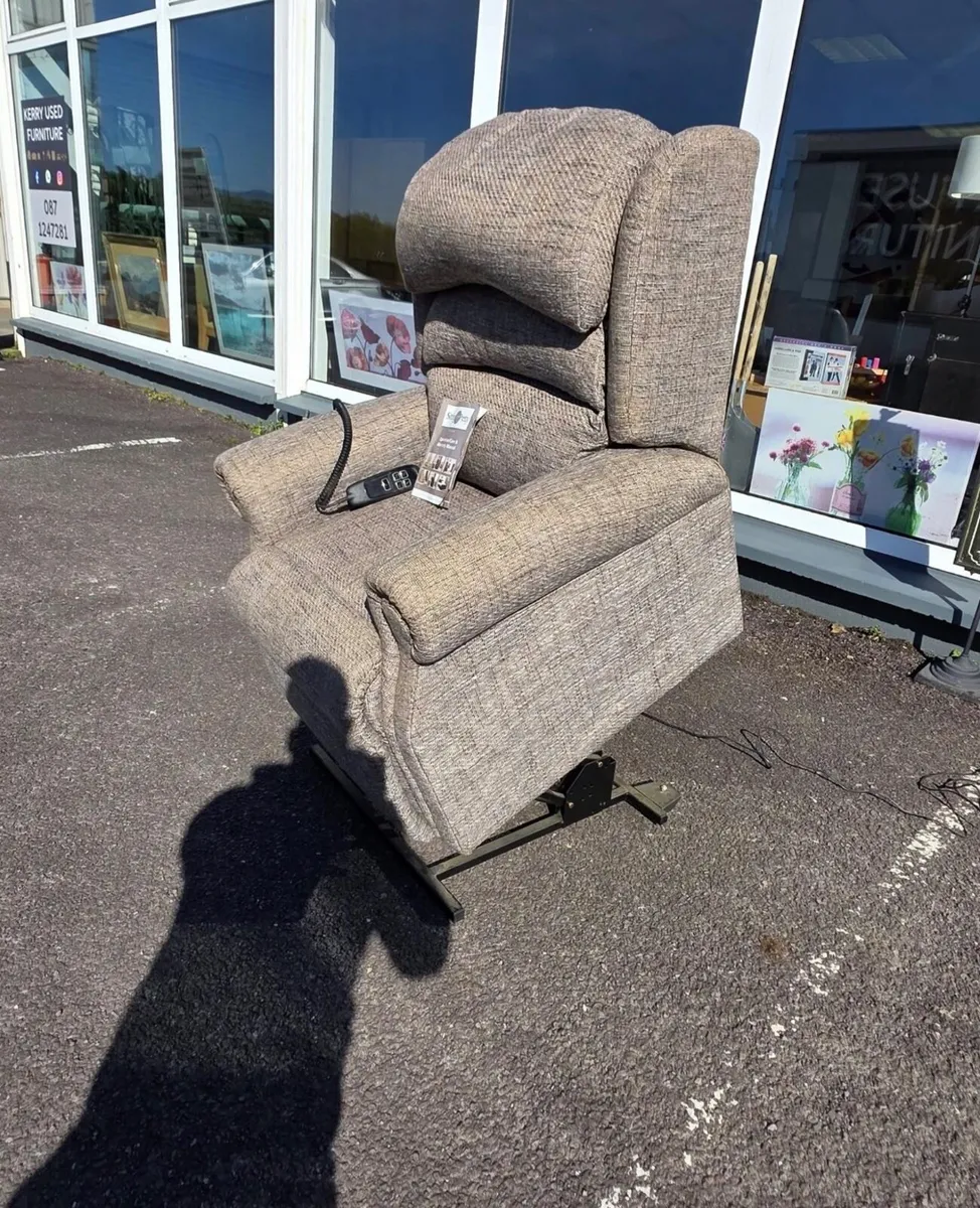 Mobility Chair - Image 4