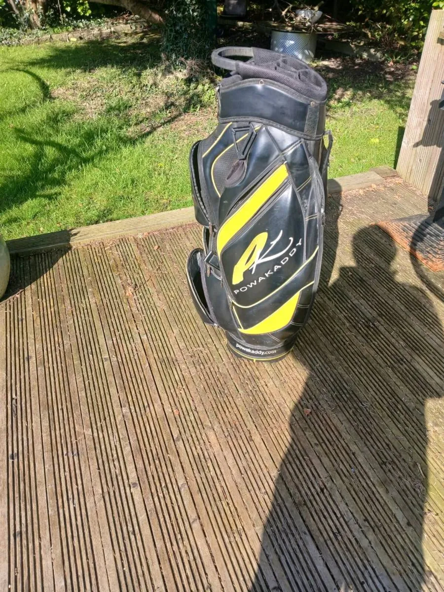 Golf  bag for sale all zip  working  powakaddy bag - Image 2