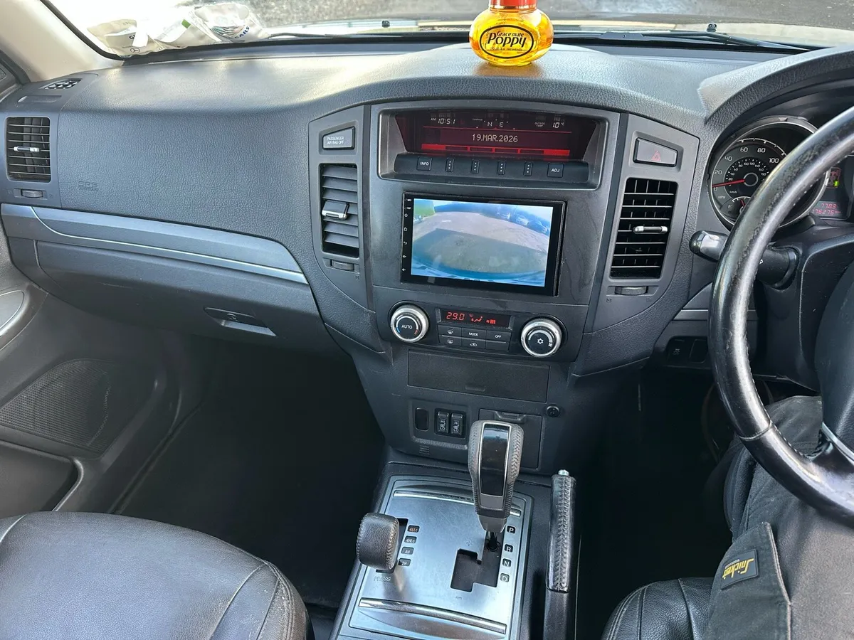 Mitsubishi Shogun. Very clean - Image 4