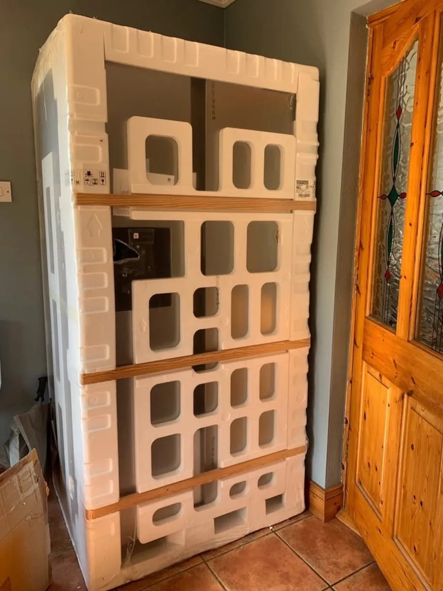 Samsung Series 7 American Style Fridge Freezer - Image 3