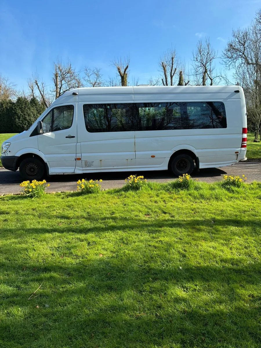 Sprinter Bus - Image 4