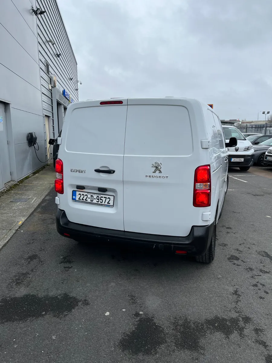 Peugeot Expert Active 2022 - Image 3