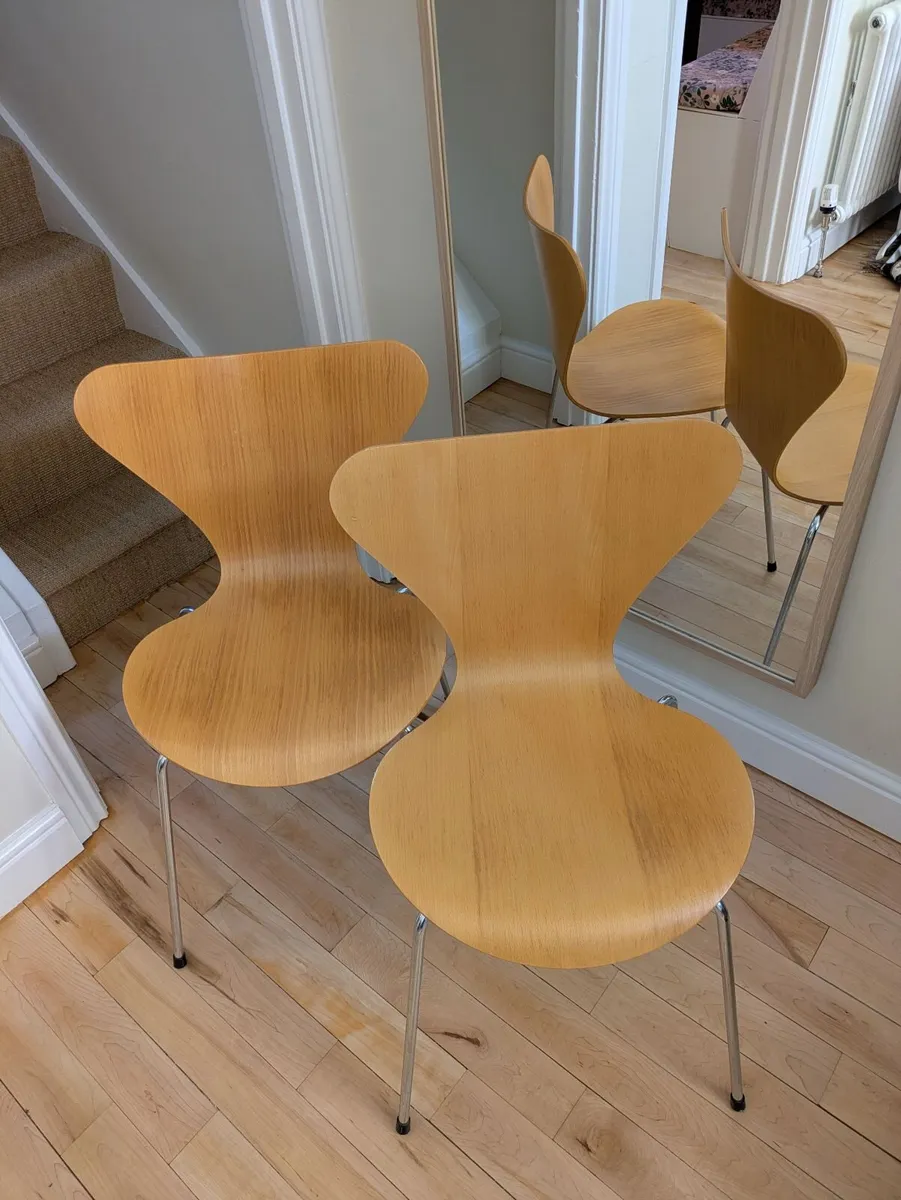 Series 7 chairs 🇩🇰 - Image 1