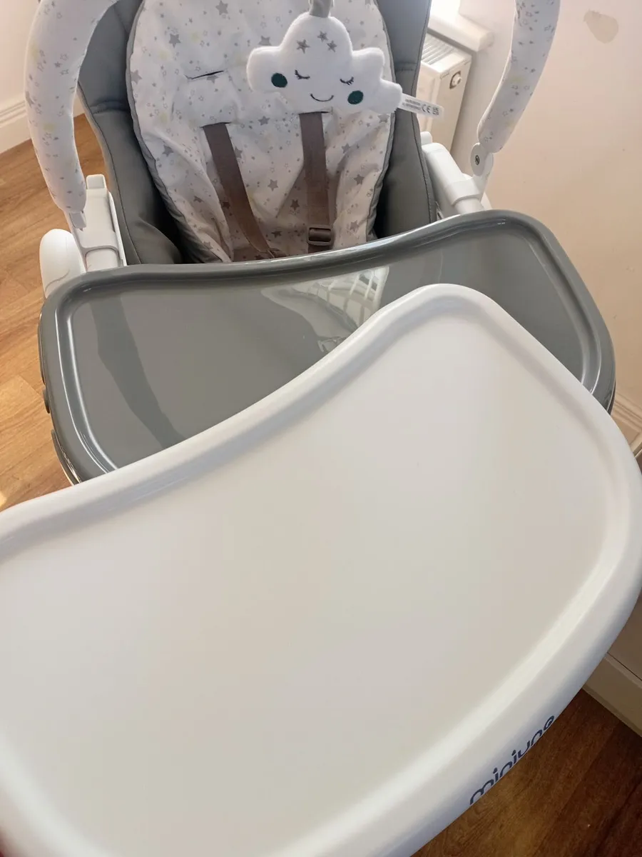 Miniuno Yumo Plus2 2-in-1 Highchair Mini Stars - Image 3