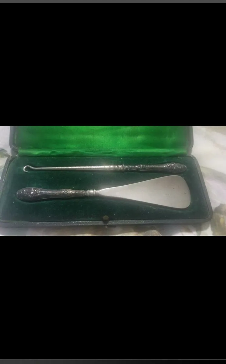 Victorian Sterling Silver large shoe horn and boot