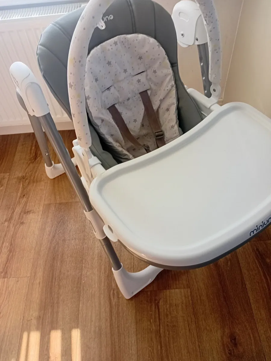 Miniuno Yumo Plus2 2-in-1 Highchair Mini Stars - Image 4