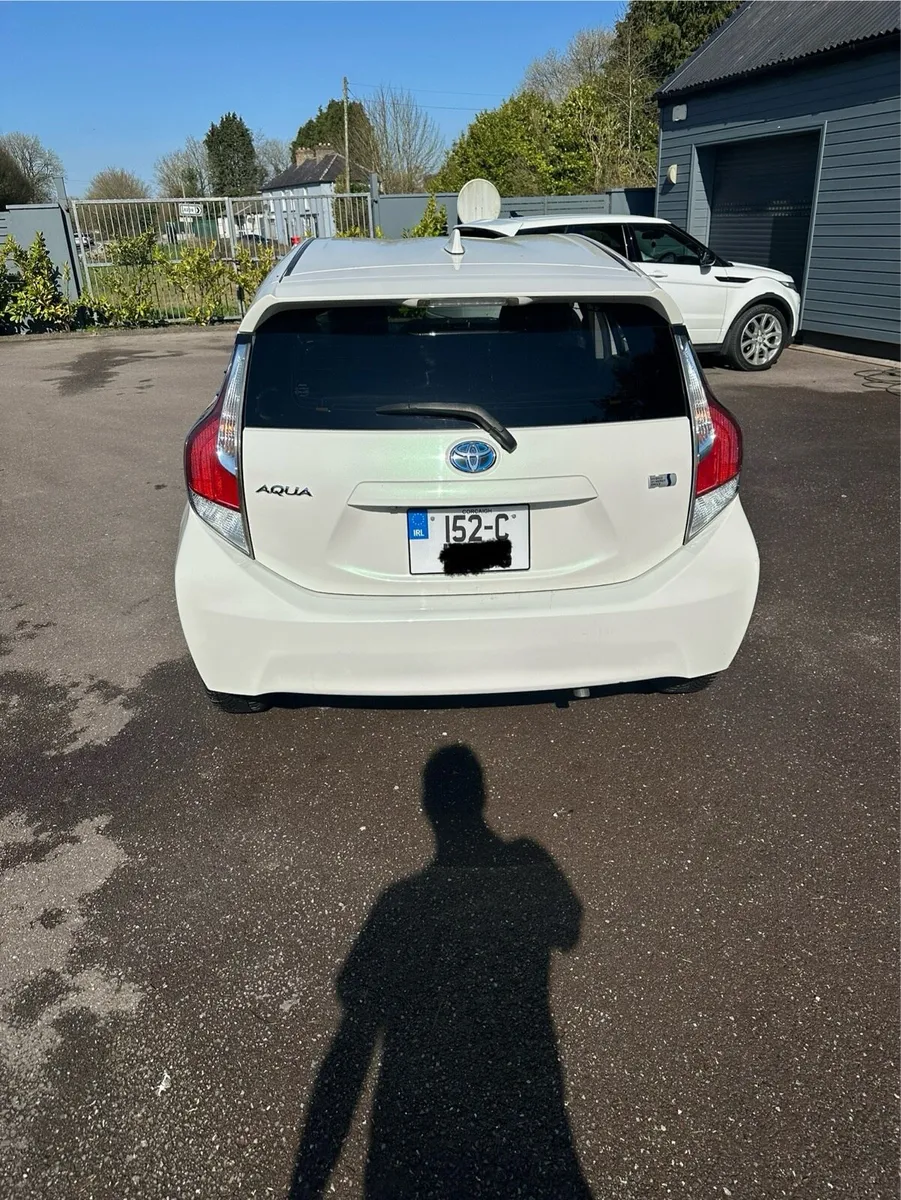 Toyota aqua - Image 3