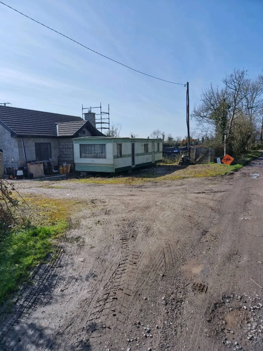 Mobile home - Image 1