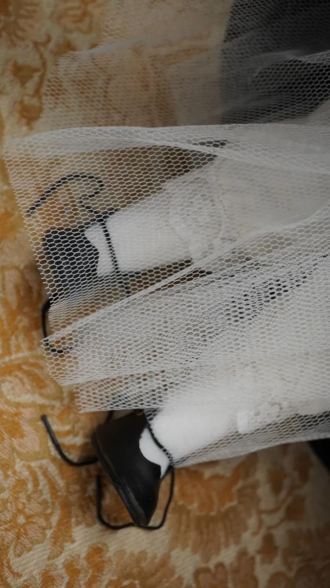 Porcelain Doll - Image 4