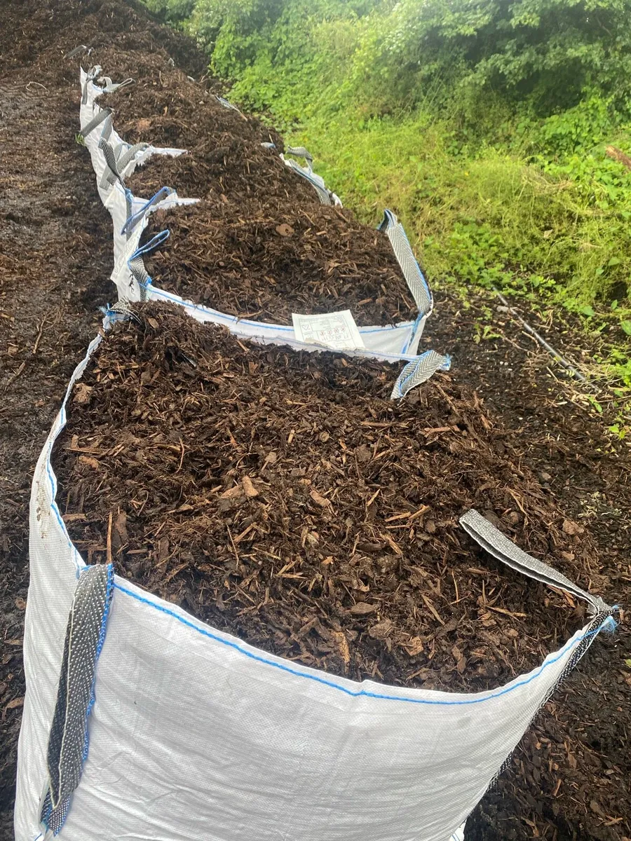 Bark mulch - Image 1