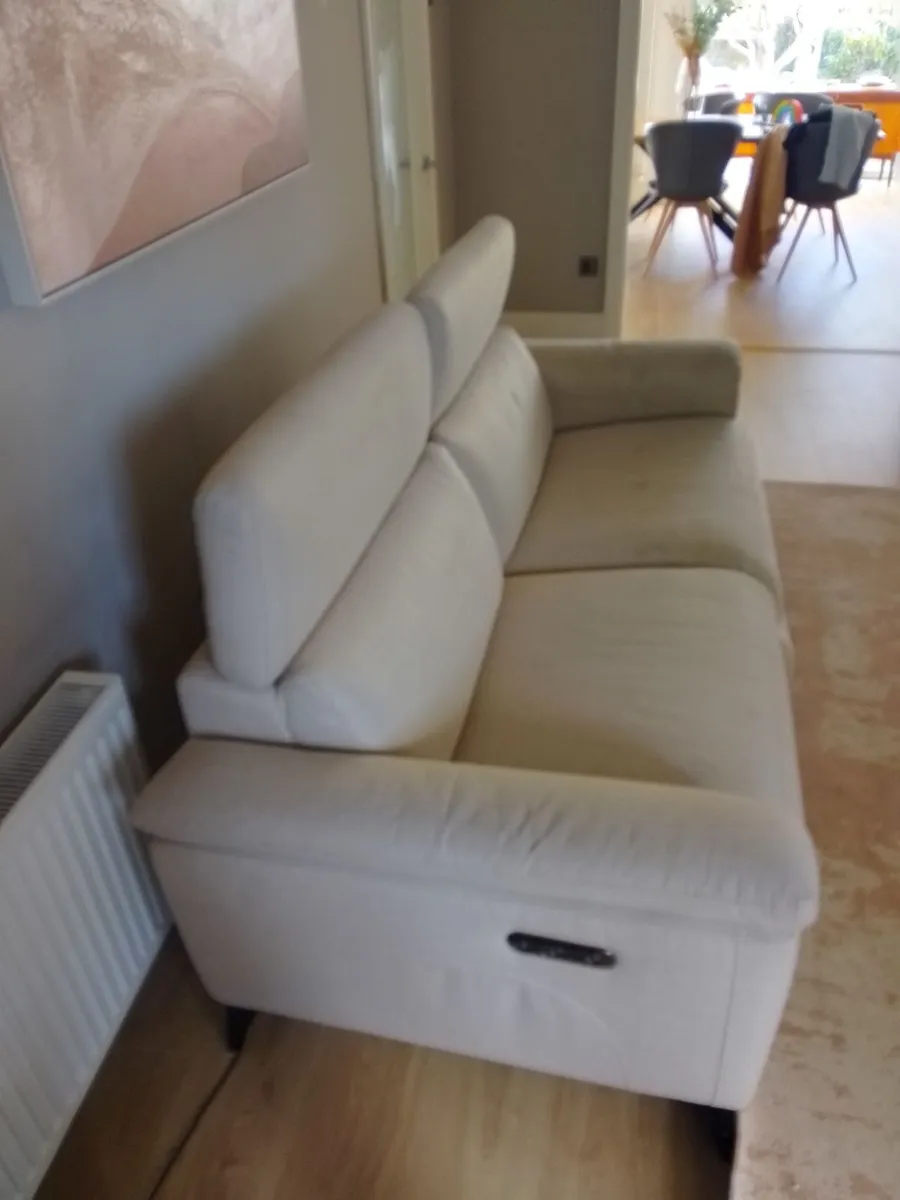 Recliner sofa - Image 2