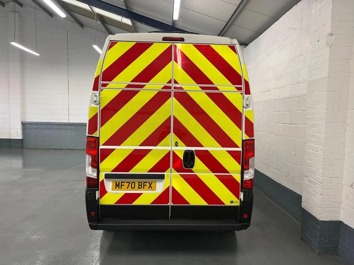 2020 Citroen Relay High Roof Panel Van - Image 4