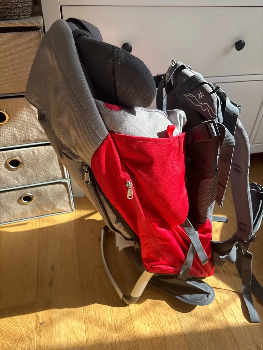 Phil&Teds toddler carrier - Image 3