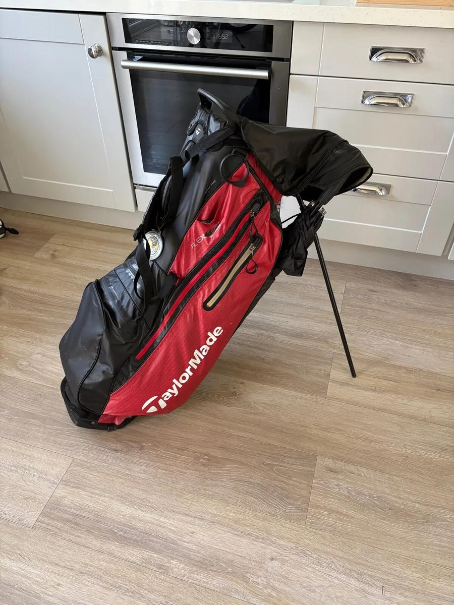Taylormade stand carry bag waterproof - Image 2