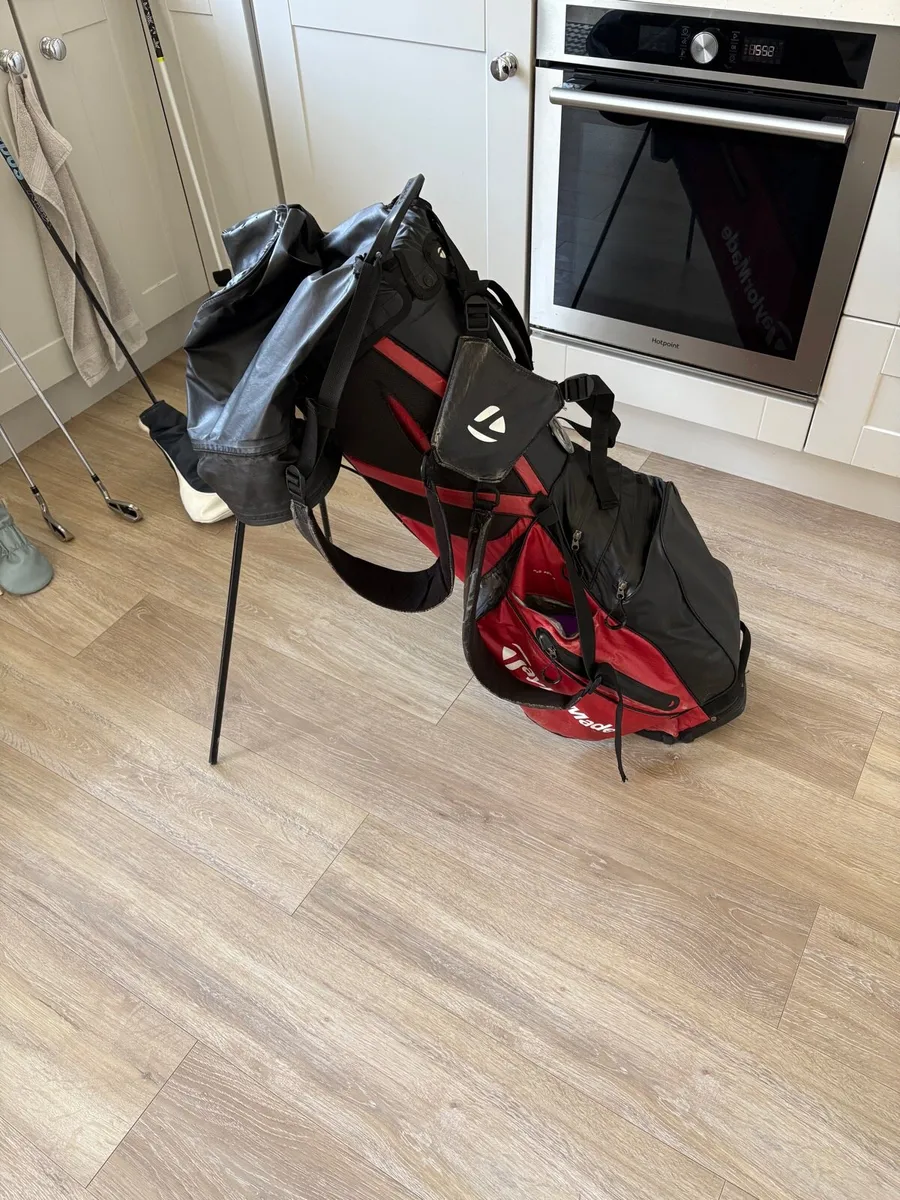 Taylormade stand carry bag waterproof - Image 3