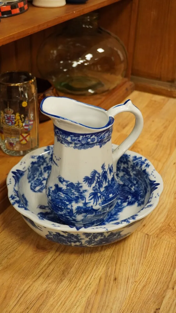 Vintage Jug & Basin Set - Image 2