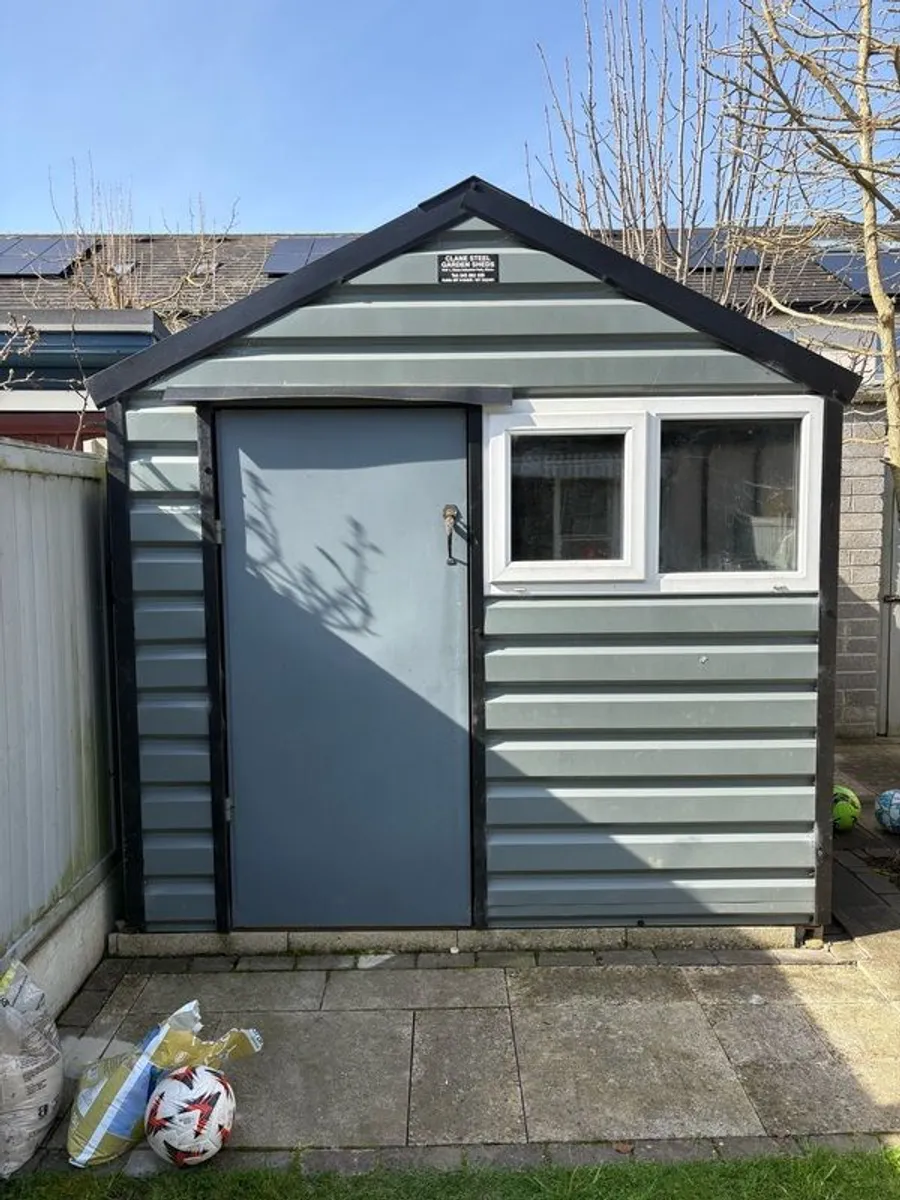 Steel shed - Image 1